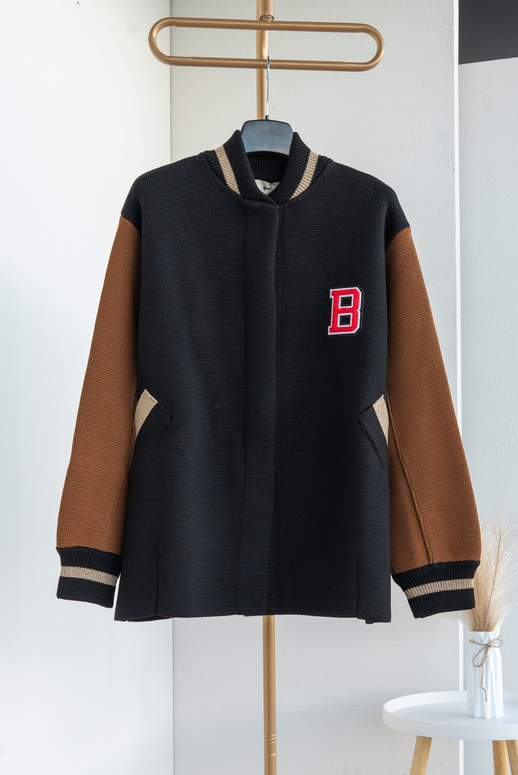 Knitted bomber jacket