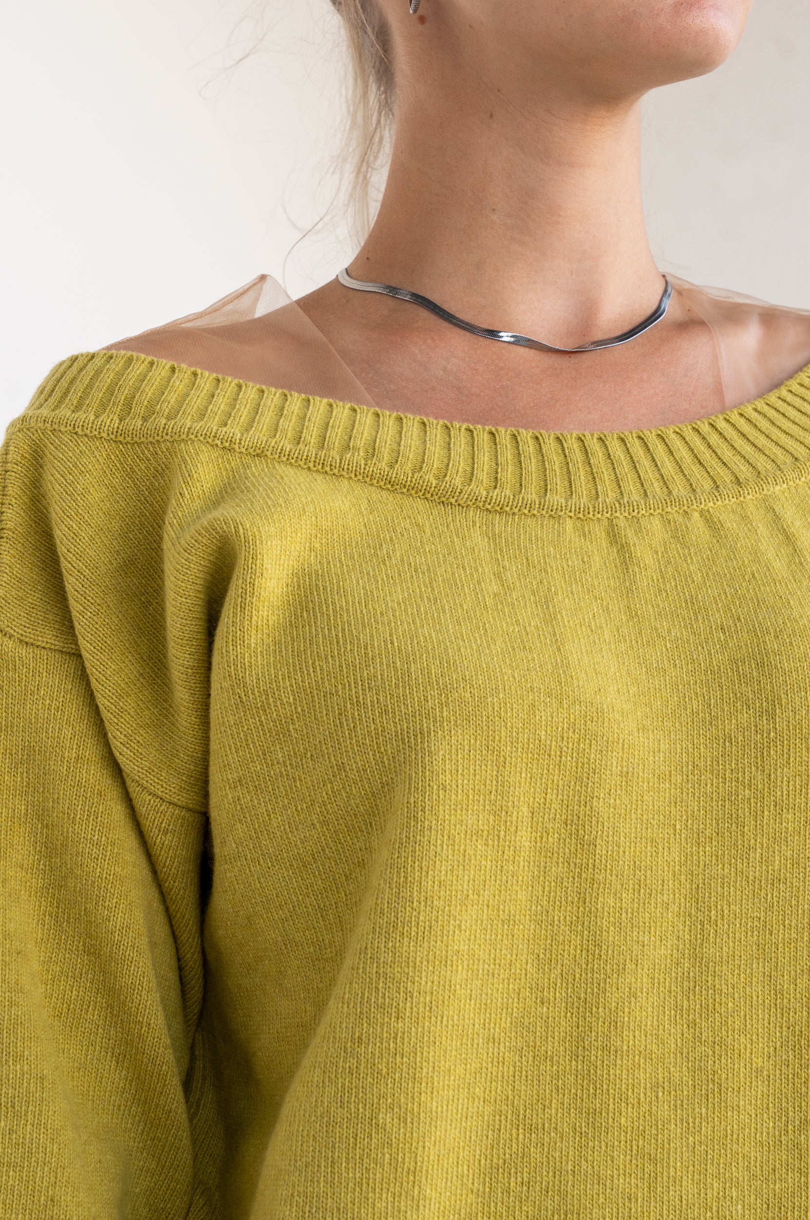 Maglia con tulle