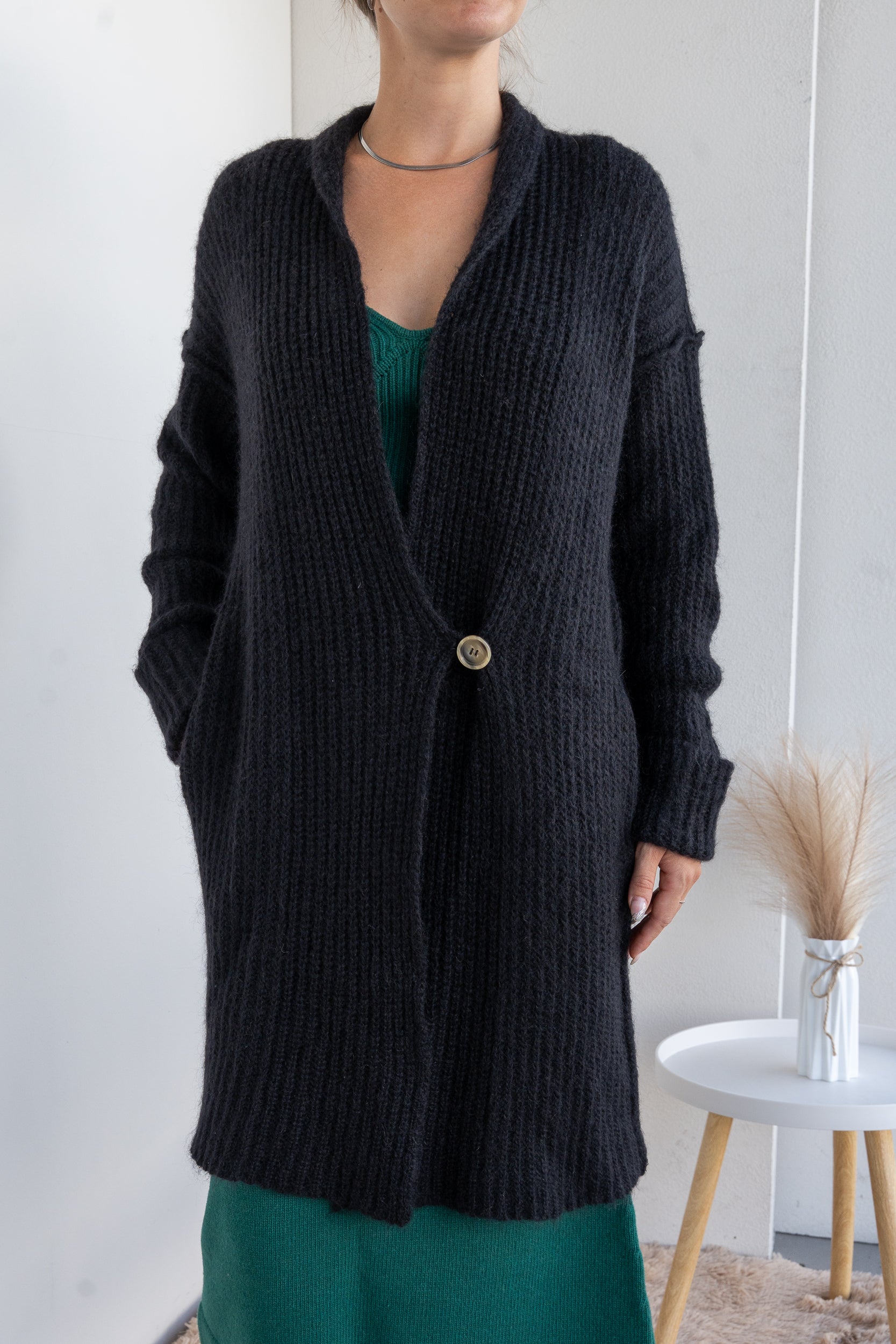 Long knitted cardigan