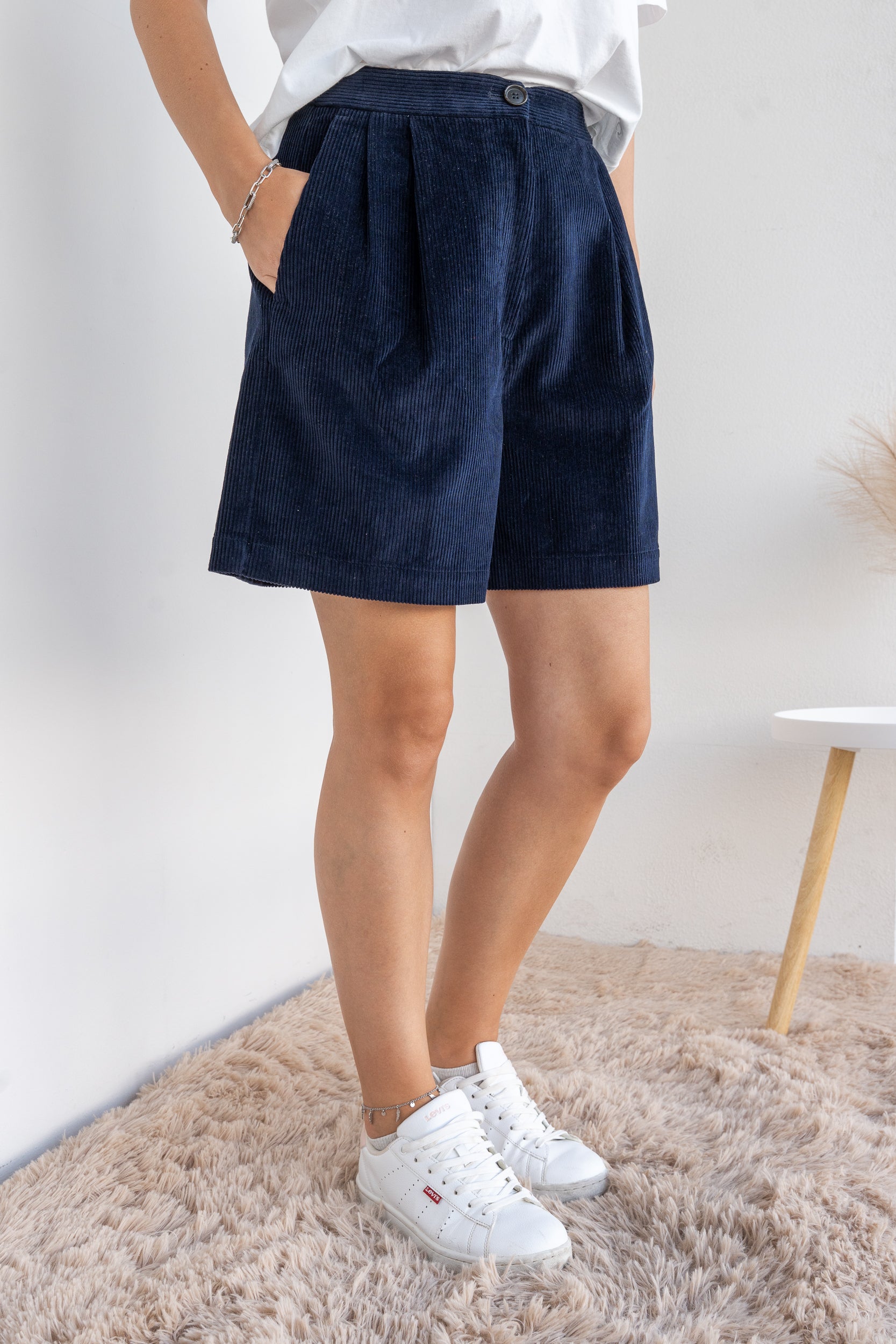 Velvet shorts