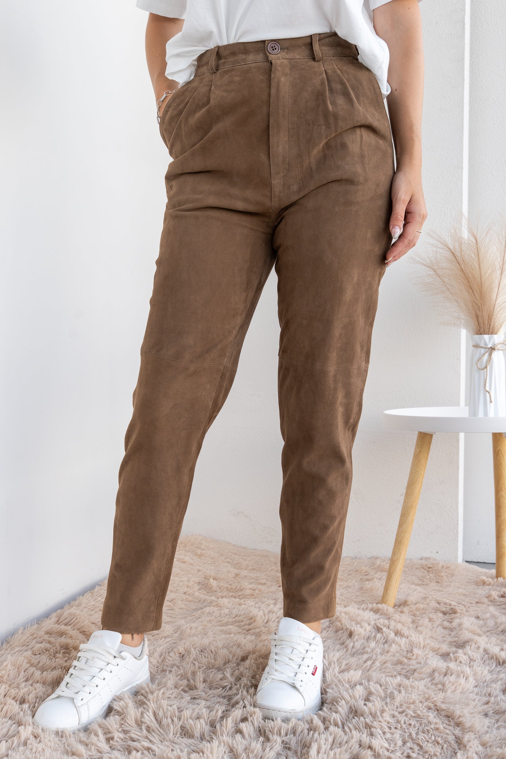 Pantalone scamosciato