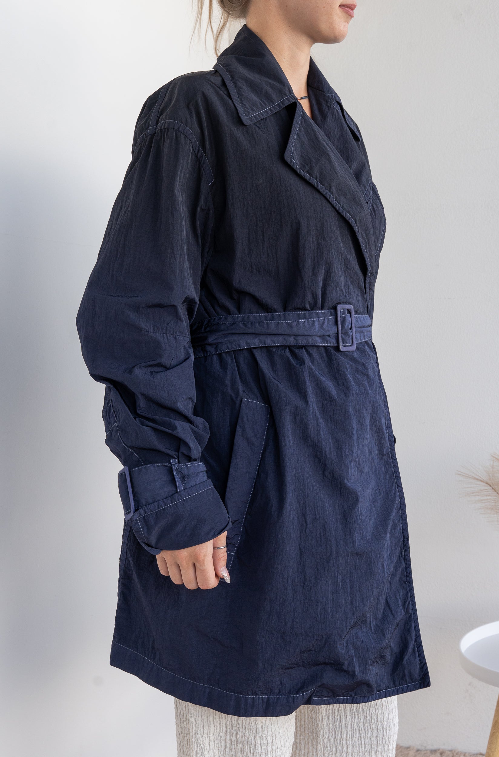 Shaded trench coat