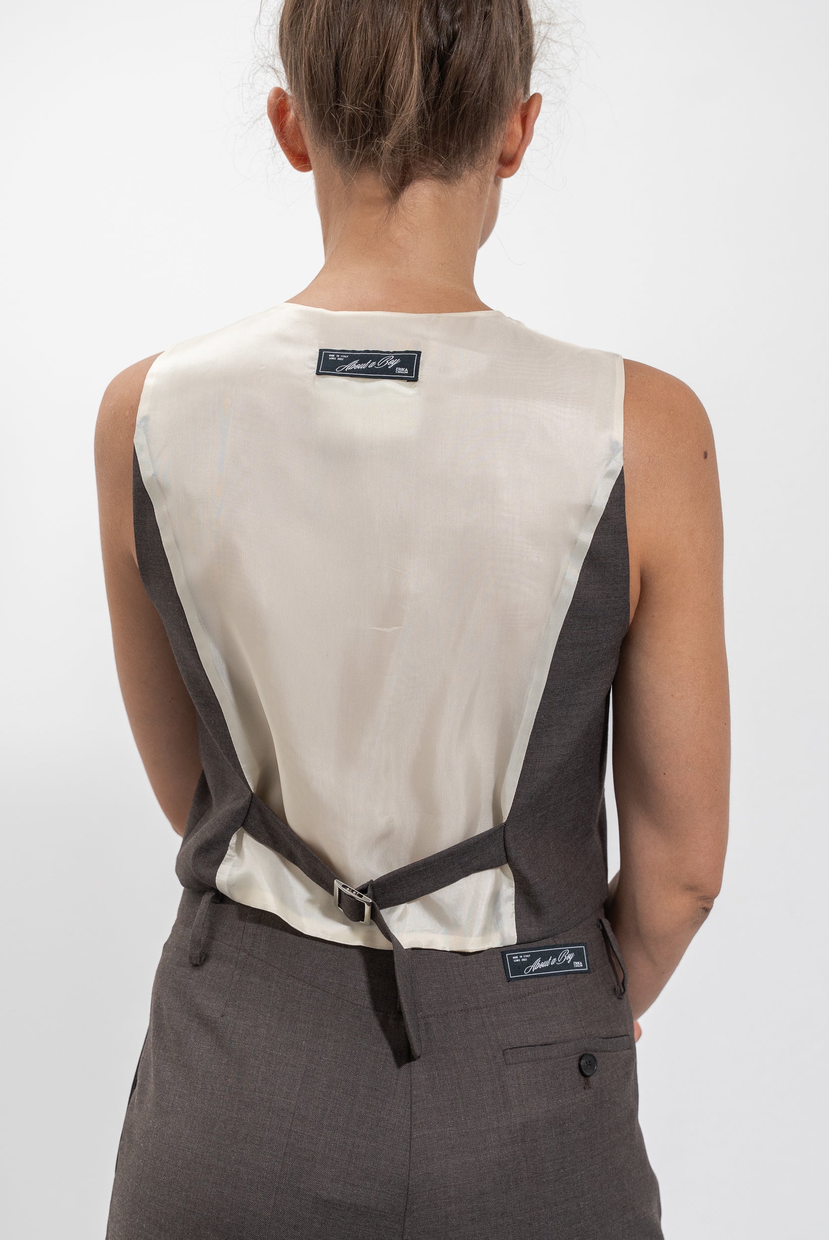 Vest with suspenders