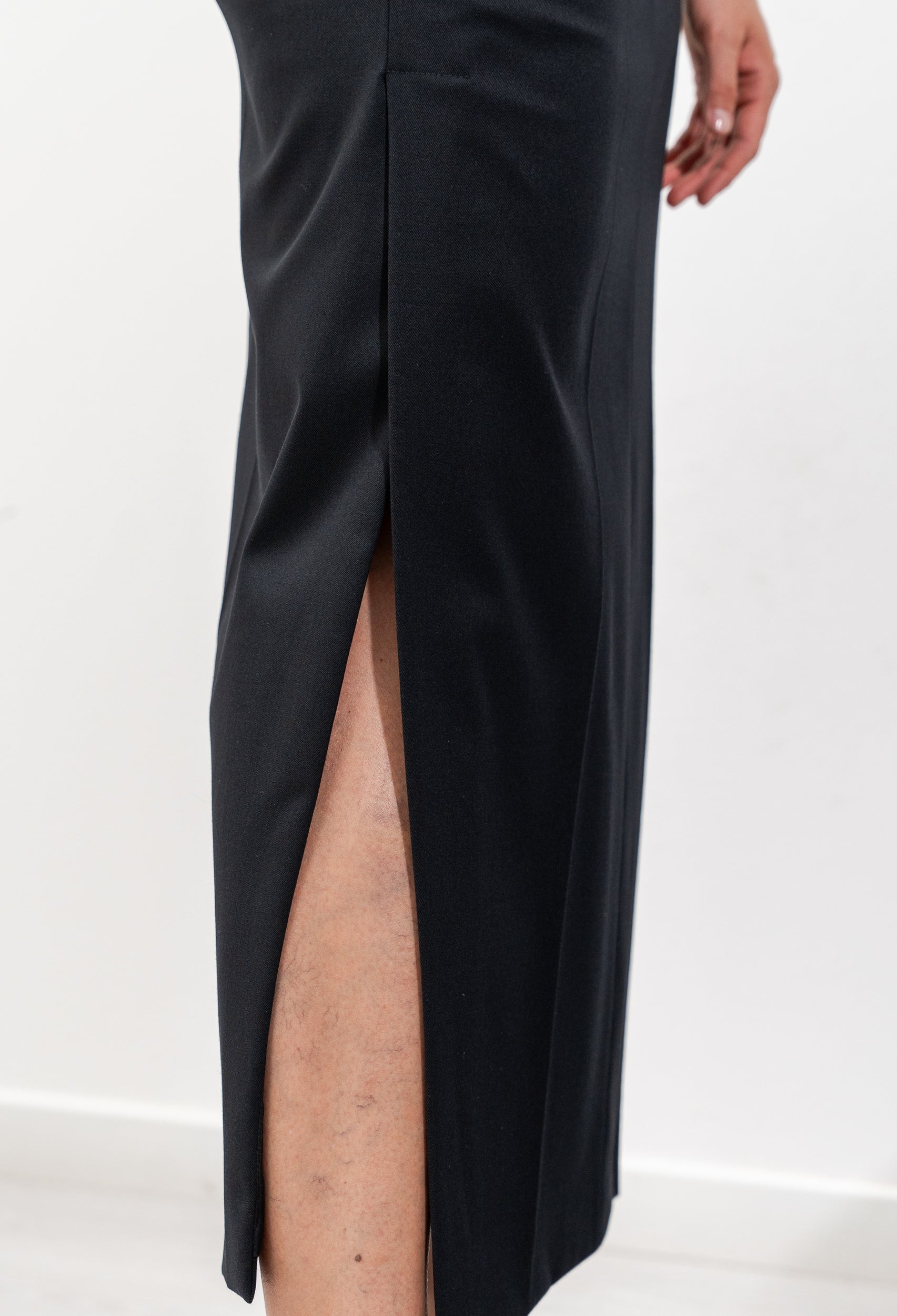 Skirt with slit