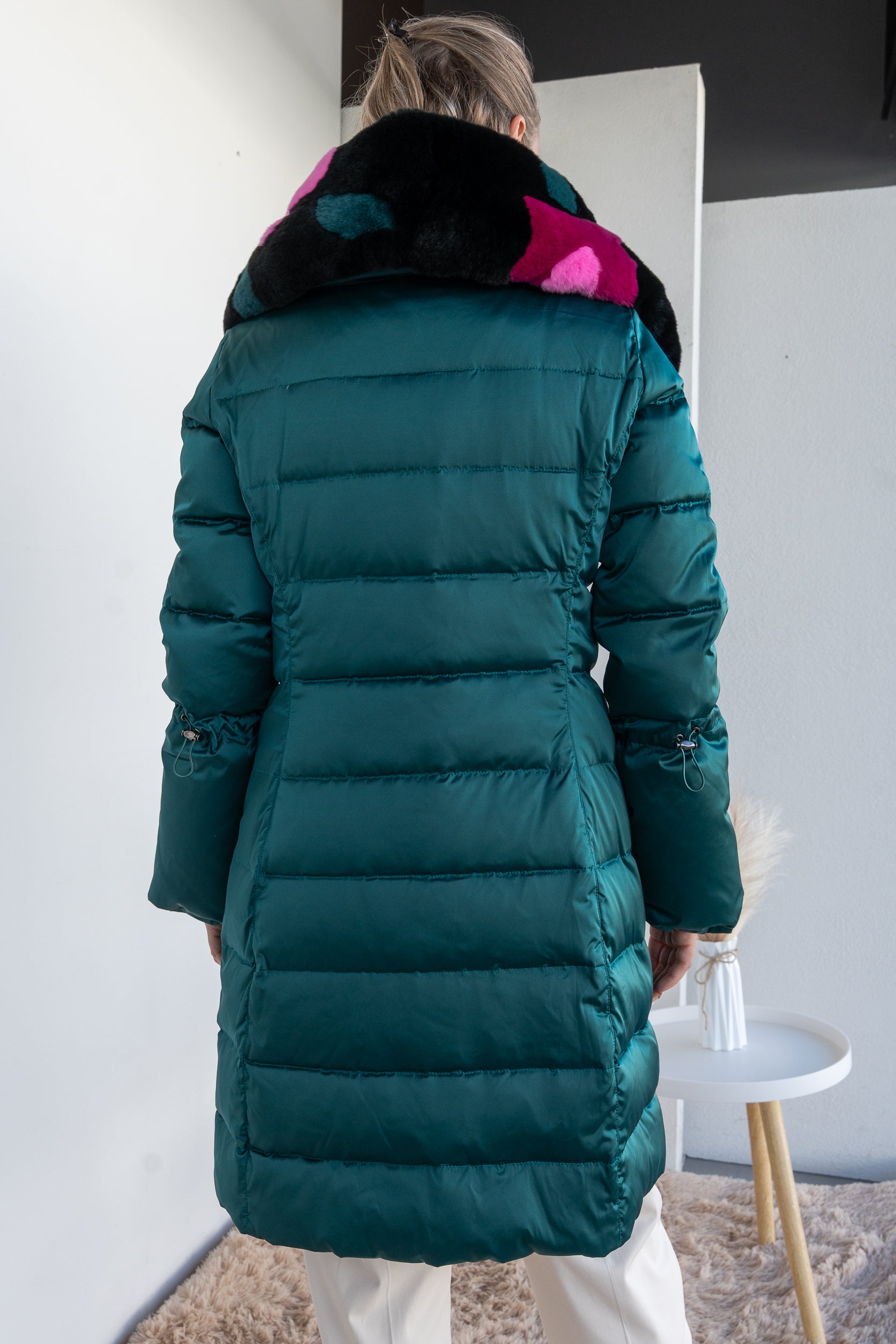 Down jacket with fur