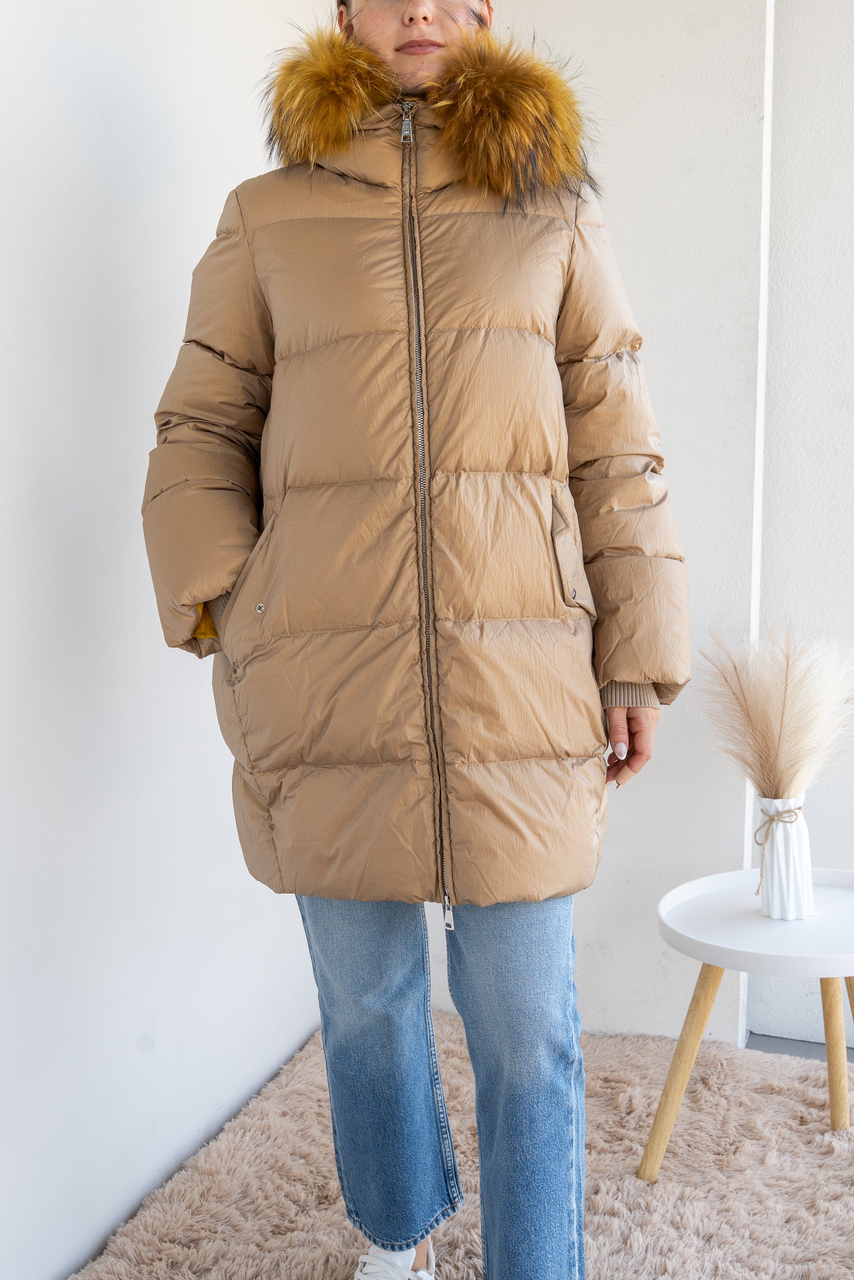 Nacre down jacket with fur