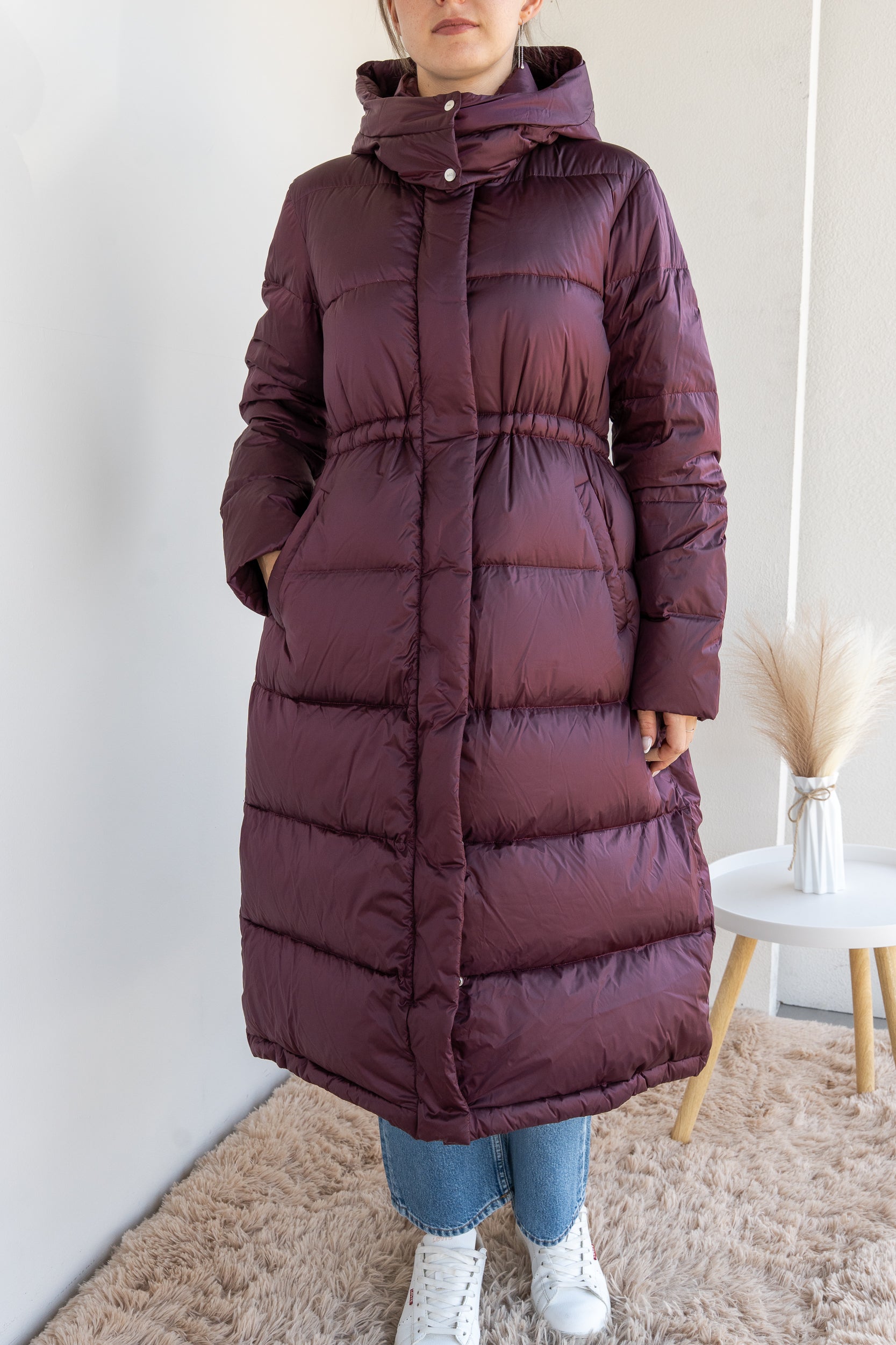 Long down jacket with suspenders