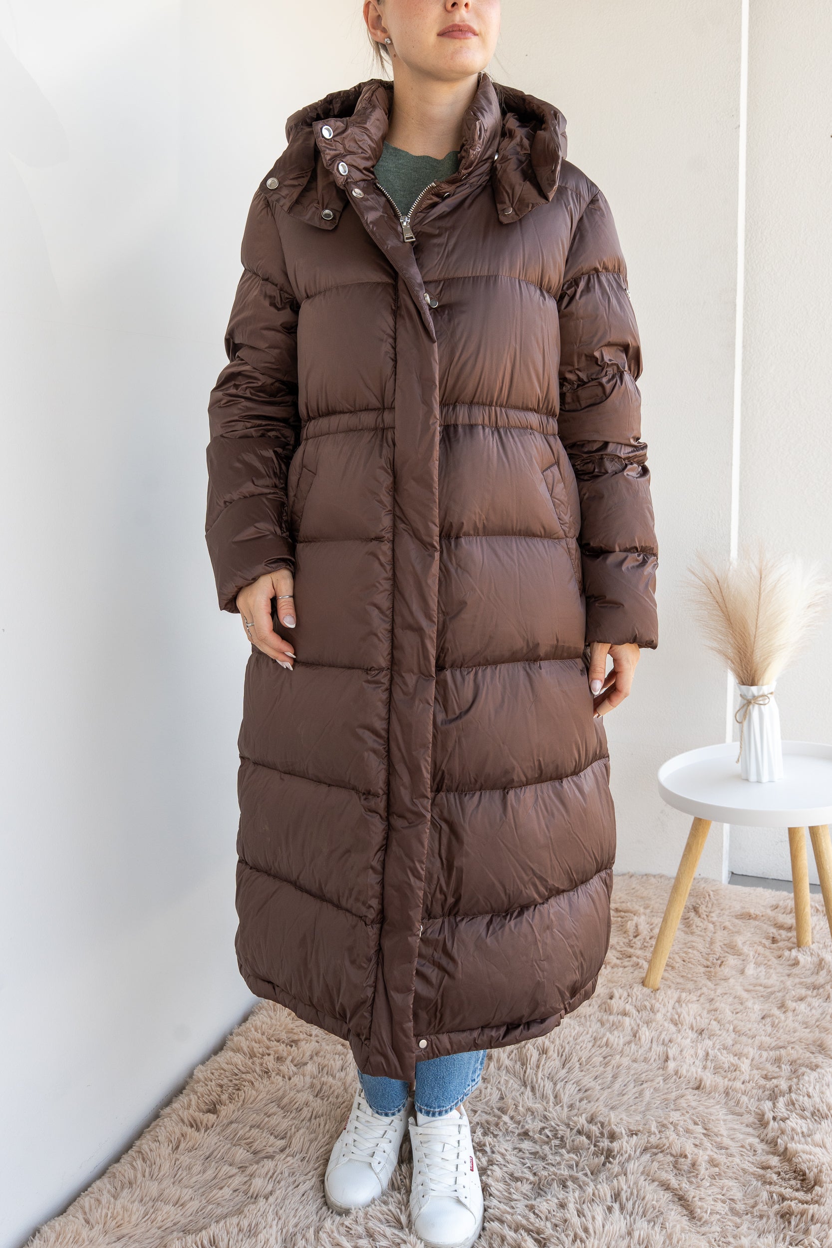 Long down jacket with suspenders