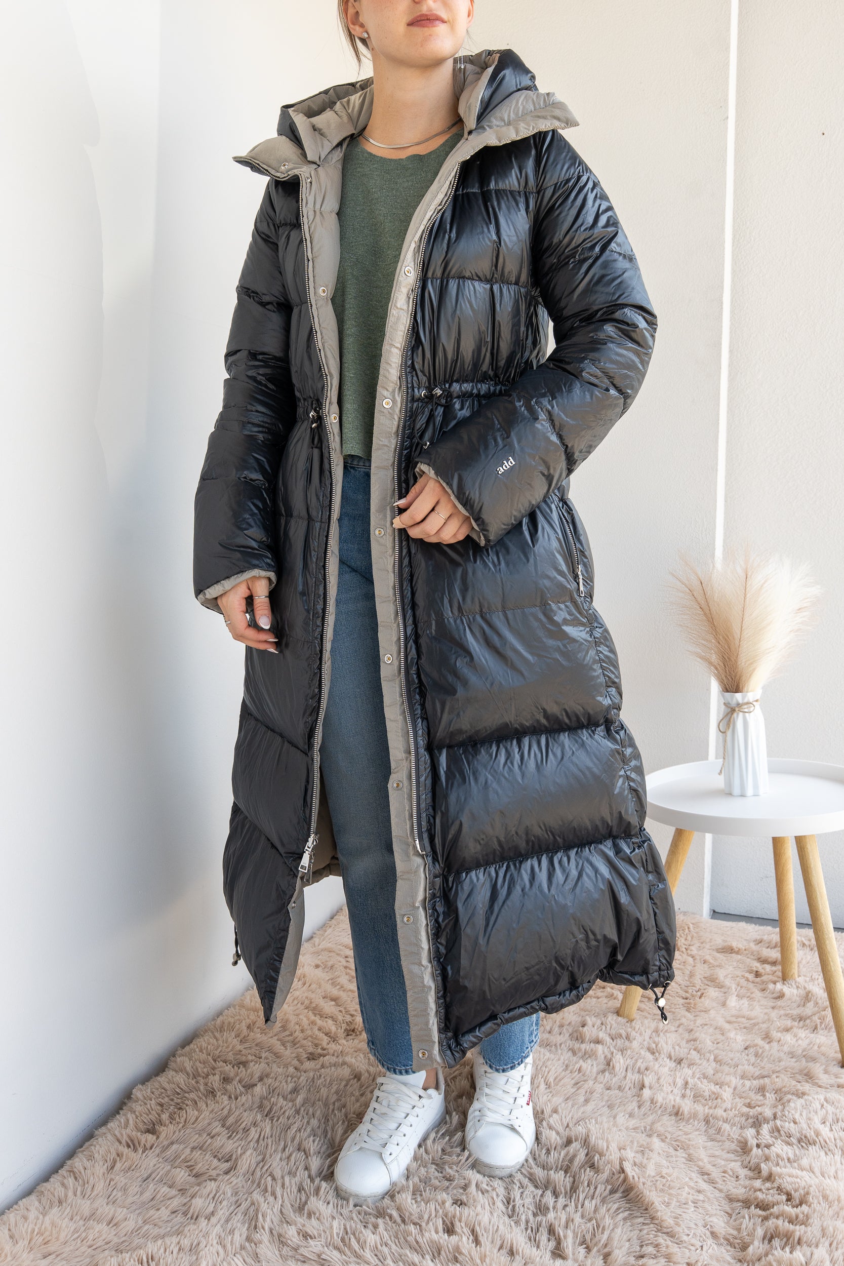 Double-faced down jacket